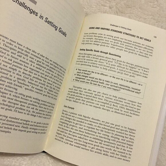 'Cognitive Therapy for Challenging Problems' Hardcover By Judith S. Beck - Picture 5 of 5
